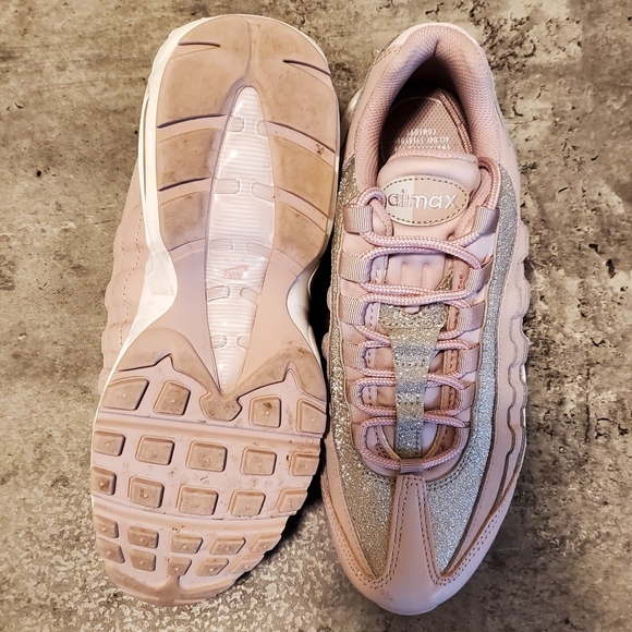 Nike Air Max 95 "Particle Rose" - Picture 6 of 8